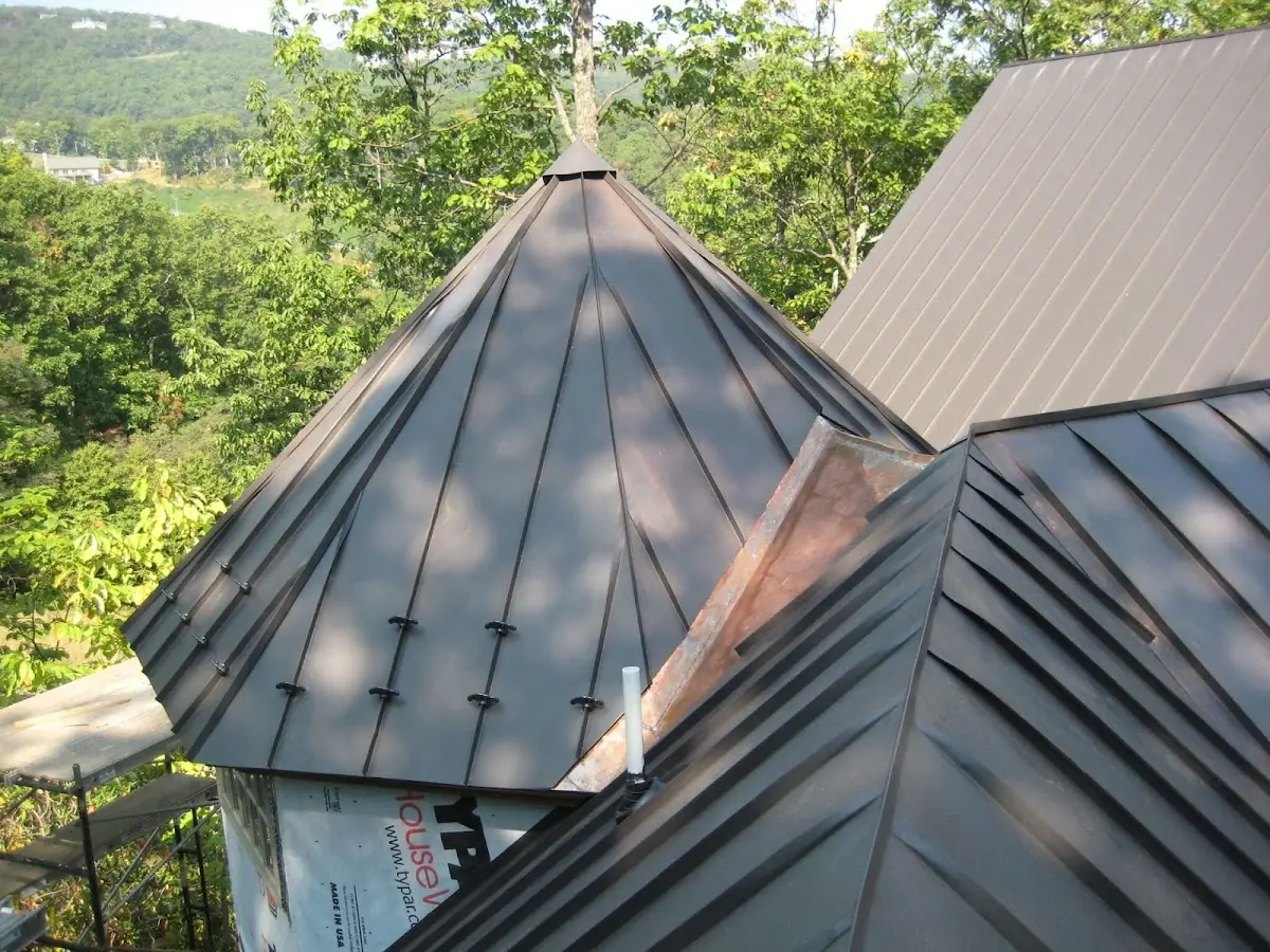 Professional Roof Tarp Installation by Craftsman Roofing in Kahului